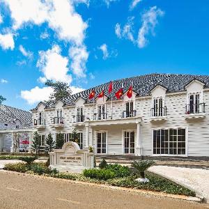 Golden Sun Hotel - Mangden