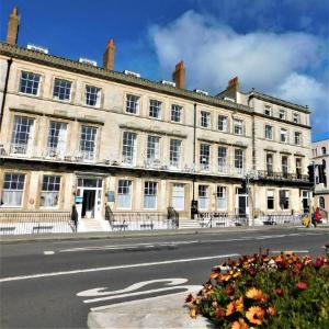 The Jubilee Hotel East - with NEWLY REFURBISHED SPA FACILITIES - GAMESPIT - AND SMOKEHOUSE