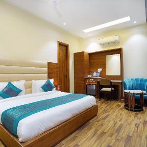 Hotel Aura Grand