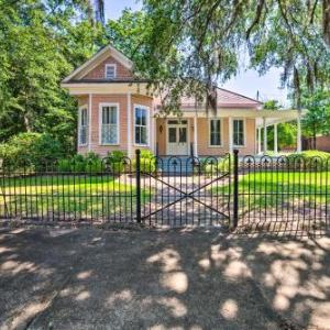 Authentic Colonial Home Near Downtown Selma!