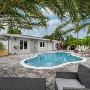 NEW! Bayview Apt with Pool next to Wilton Manors