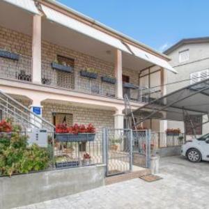 Apartment Erin by Rent Istria
