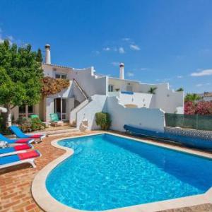 Villa Cinco by Villa Plus