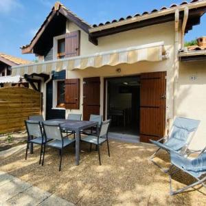 Villa Patio proche Ocean Terrasse Piscine et Parking Prive - FR-1-413-174