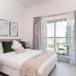 Bella Rose Studio With Stunning Desert Views Dubai