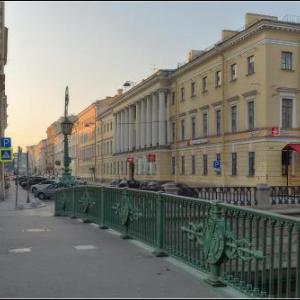 Apartments on Italianskaya 1