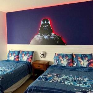 Lucaya 4 Bedrooms 3 Baths Townhome with StarWars Bedroom!