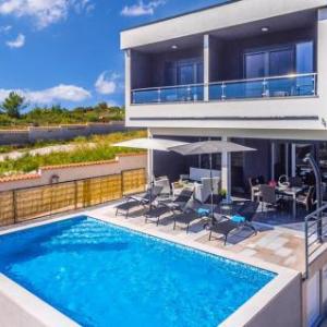Villa Pura Vida with Sea View