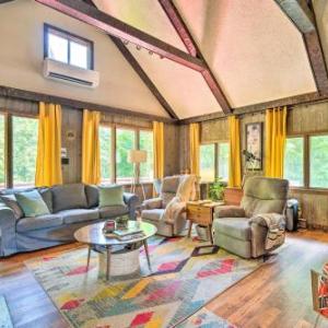 Vibrant Putney Cabin with Fire Pit Hike and Ski!