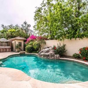 Luxury Scottsdale Home wPool and Hot Tub