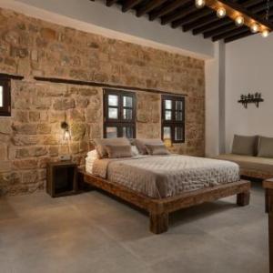 Ancient Knights Luxury Suites