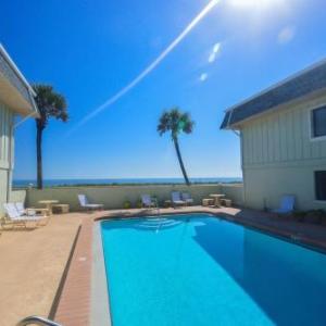 Sea Watch Villa 1790 by Teeming Vacation Rentals