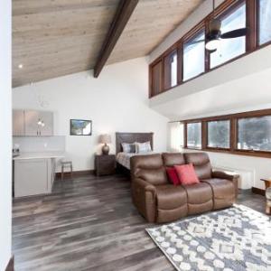 Tamarron Gambel Oak - 711