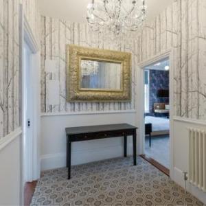 The Clarence Boutique Rooms