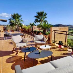 Luxurious penthouse 150 m2 terrace