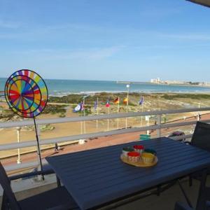 Appartement moderne face mer avec garage et WiFi gratuit - FR-1-92-900