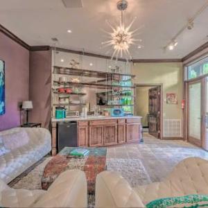 Colorful and Unique Ruidoso Studio in Midtown!