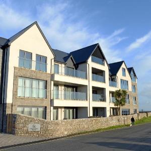 Apartment 2 Waterstone House - Sea View Apartment