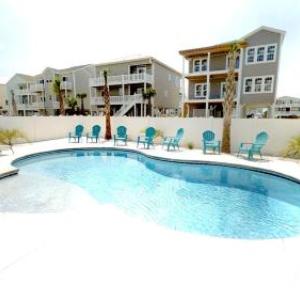 Palm Tree Paradise Ocean Isle Beach in The Resort with pool tiki bar pool table