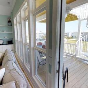 Southern Comfort Ocean Isle Beach Resort access Pool Table Pool and Tiki Bar