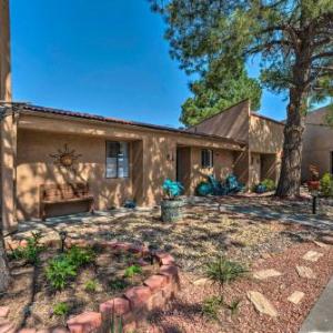 Casa Flores Escape with Sunroom and Golf Course