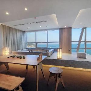 UH SUITE THE HAEUNDAE