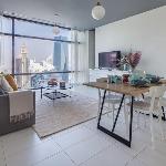 Modern 1BR Residence w/ Stunning Cityscape in DIFC