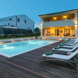 Villa Amoroso by Villas Holiday