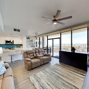 Gulf & Gather - Heated Pools Tennis Beach Access condo