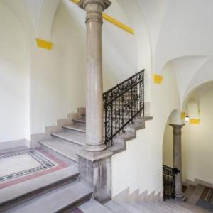 Király 35 Luxury Apartment with free parking