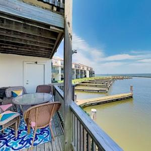 Bay-View Allegro North - All-New - Boat Slip Pool condo