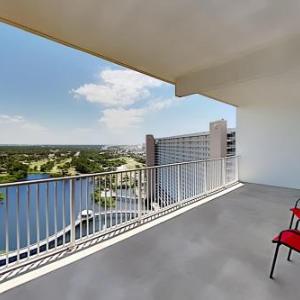 Laketown Wharf - Lake-View Balcony Steps to Beach condo