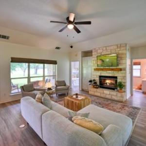 Hill Country Haven - Patio with Golf Course Views home