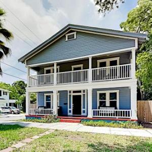 Exceptional Vacation Home in Tampa Duplex