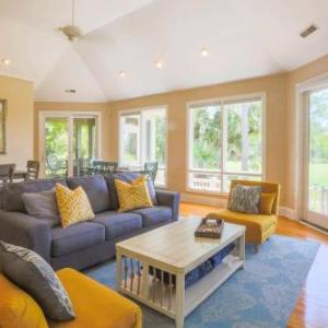 Fairway Five Clubhouse