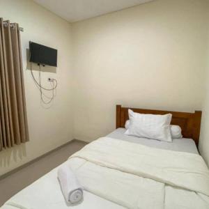 Nipa Guest House near Universitas Widyagama Mitra RedDoorz