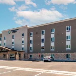 WoodSpring Suites Bakersfield Airport