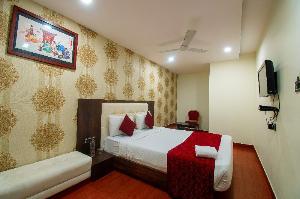 Hotel Vinayak Bhavan, Berhampur