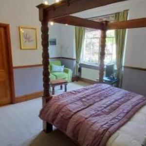 Laurel Cottage
