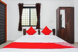 OYO Flagship 16665 Laxmi Chowk, Hinjewadi