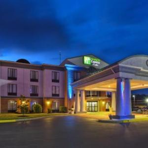 Denton Hotels Deals At The 1 Hotel In Md Holiday Inn Express Hotel Suites Harrington Dover Area