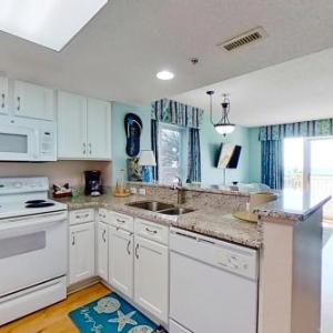 North Myrtle Beach Hotels Deals At The 1 Hotel In Bay Watch Resort Conference Center