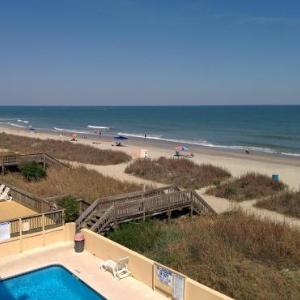 Family Kingdom Myrtle Beach Hotels - Days Inn by Wyndham Myrtle Beach-Beach Front