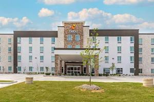 Comfort Inn & Suites, Euless