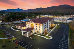 Home2 Suites By Hilton North Conway, NH, North Conway