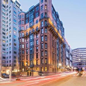 Courtyard by Marriott Boston Copley Square