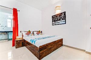 OYO Home 78002 Elegant Rk Fursungi, Vagholi
