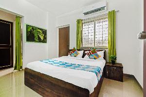 OYO Home 77979 Elegant Rk Fursungi, Vagholi