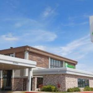 Hotels near Bert Ogden Arena - Holiday Inn Mcallen Medical Center Area