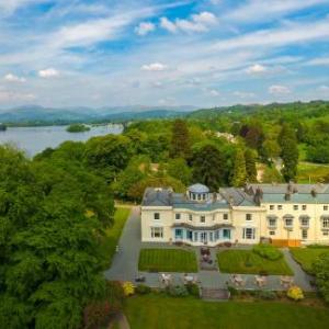 Storrs Hall Hotel